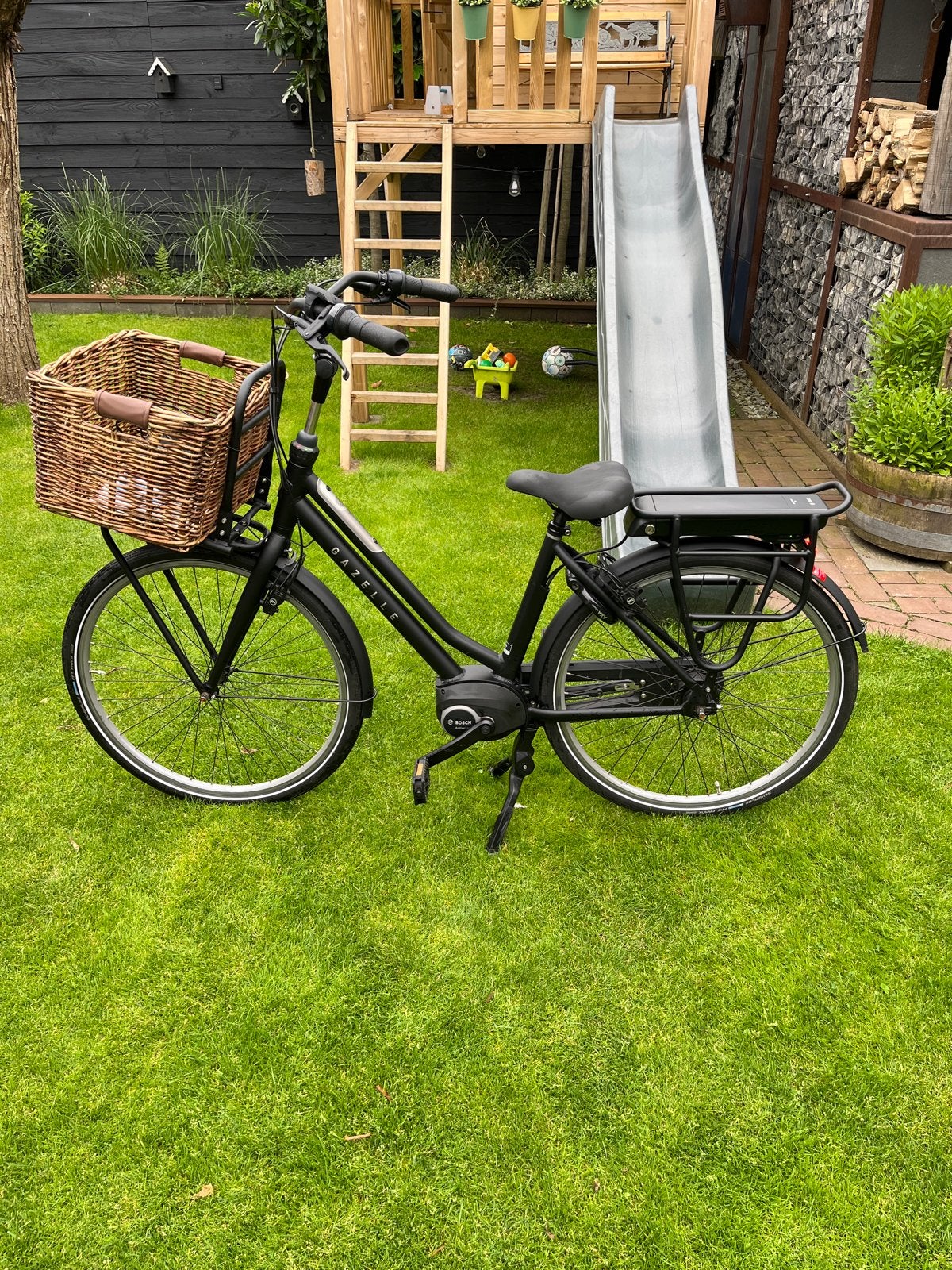Gazelle heavy duty elektrische fiets met Bosch motor, Ophalen, Zo goed als nieuw, 30 tot 50 km per accu, Gazelle