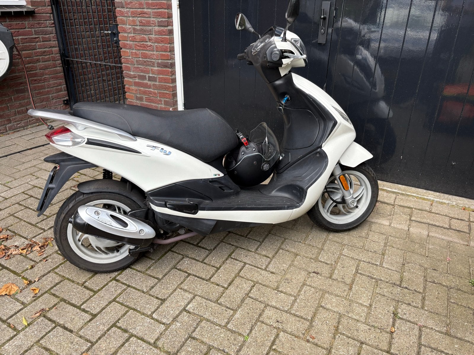 Piaggio Fly Scooter - Blauw plaatje, Fietsen en Brommers, Snorfietsen en Snorscooters, Ophalen, Gebruikt, Benzine, Piaggio