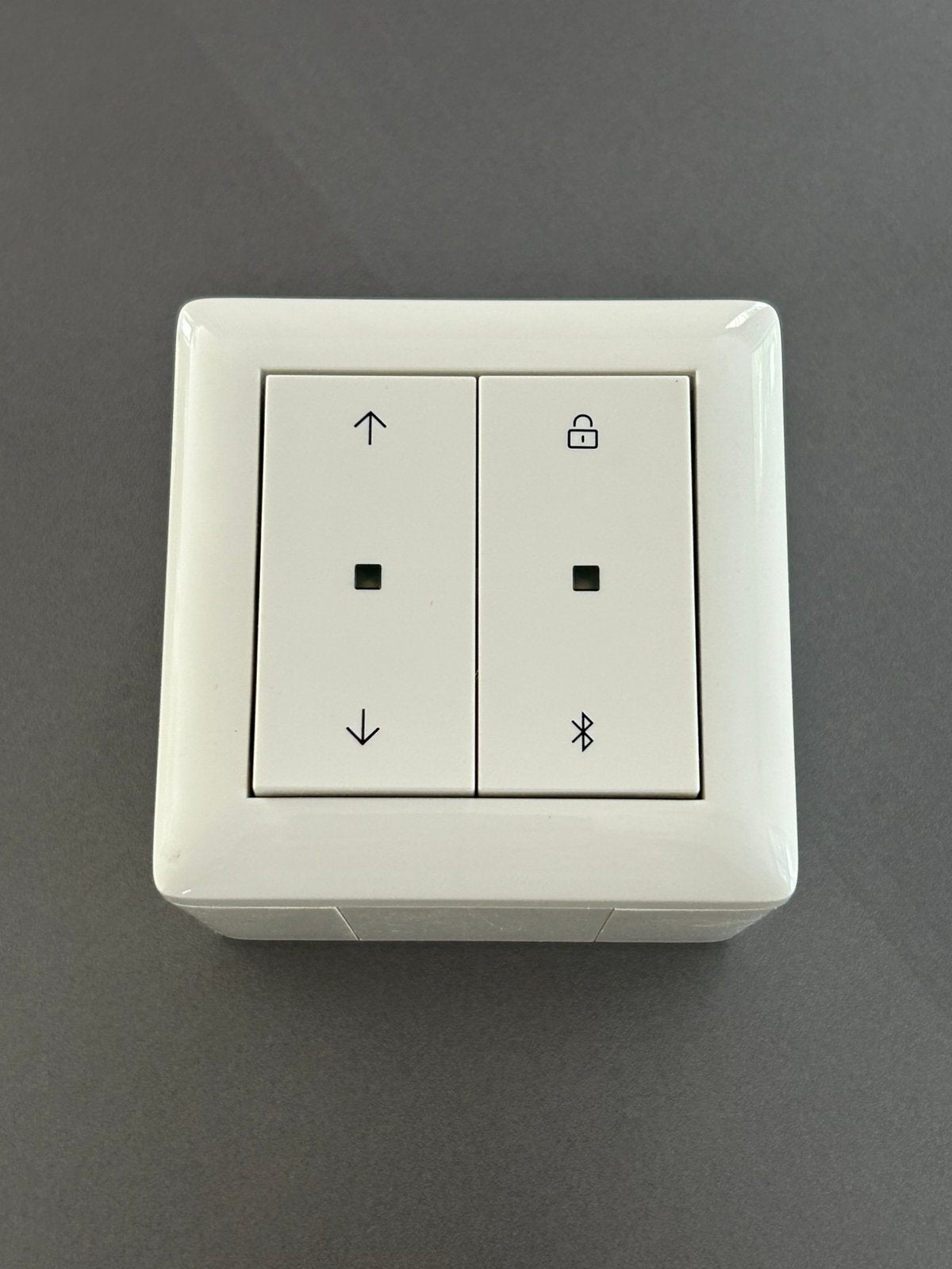 Gira 3000 LED dimmer + Bluetooth bedieningstoets, Ophalen of Verzenden, Zo goed als nieuw, Gira, Dimmer