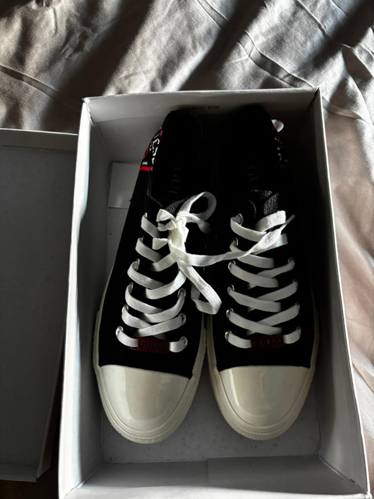 GUESS sneakers laag, Ophalen of Verzenden, Nieuw, Zwart, Sneakers of Gympen