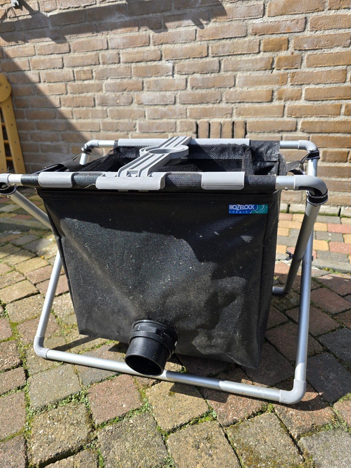 Hozelock vijverafval verzamelaar, Ophalen, Gebruikt