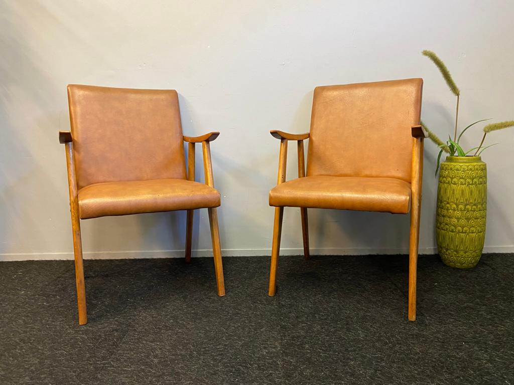 Vintage fauteuils jaren 60/70 retro wooden chairs skai, Huis en Inrichting, Fauteuils, Ophalen, Overige materialen, Gebruikt, Minder dan 75 cm