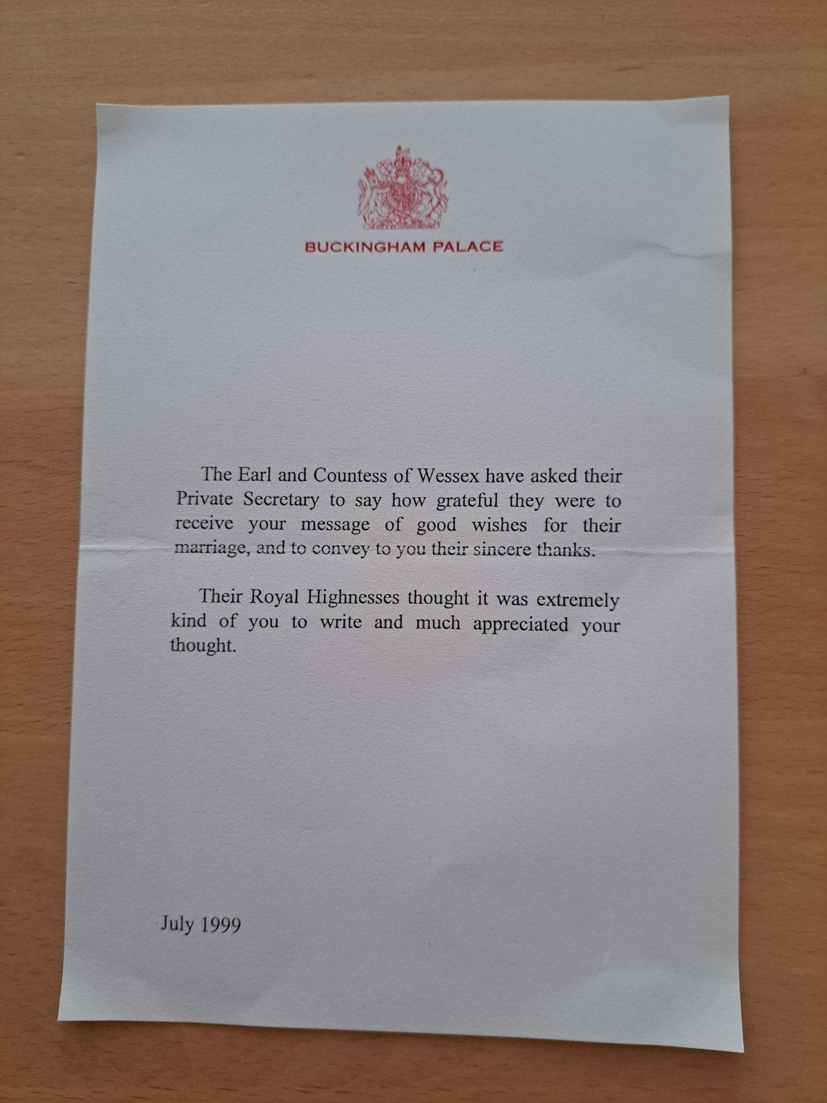 Bedankbrief Koninklijk Huis Buckingham Palace 1999, Ophalen of Verzenden, Zo goed als nieuw, Kaart, Foto of Prent