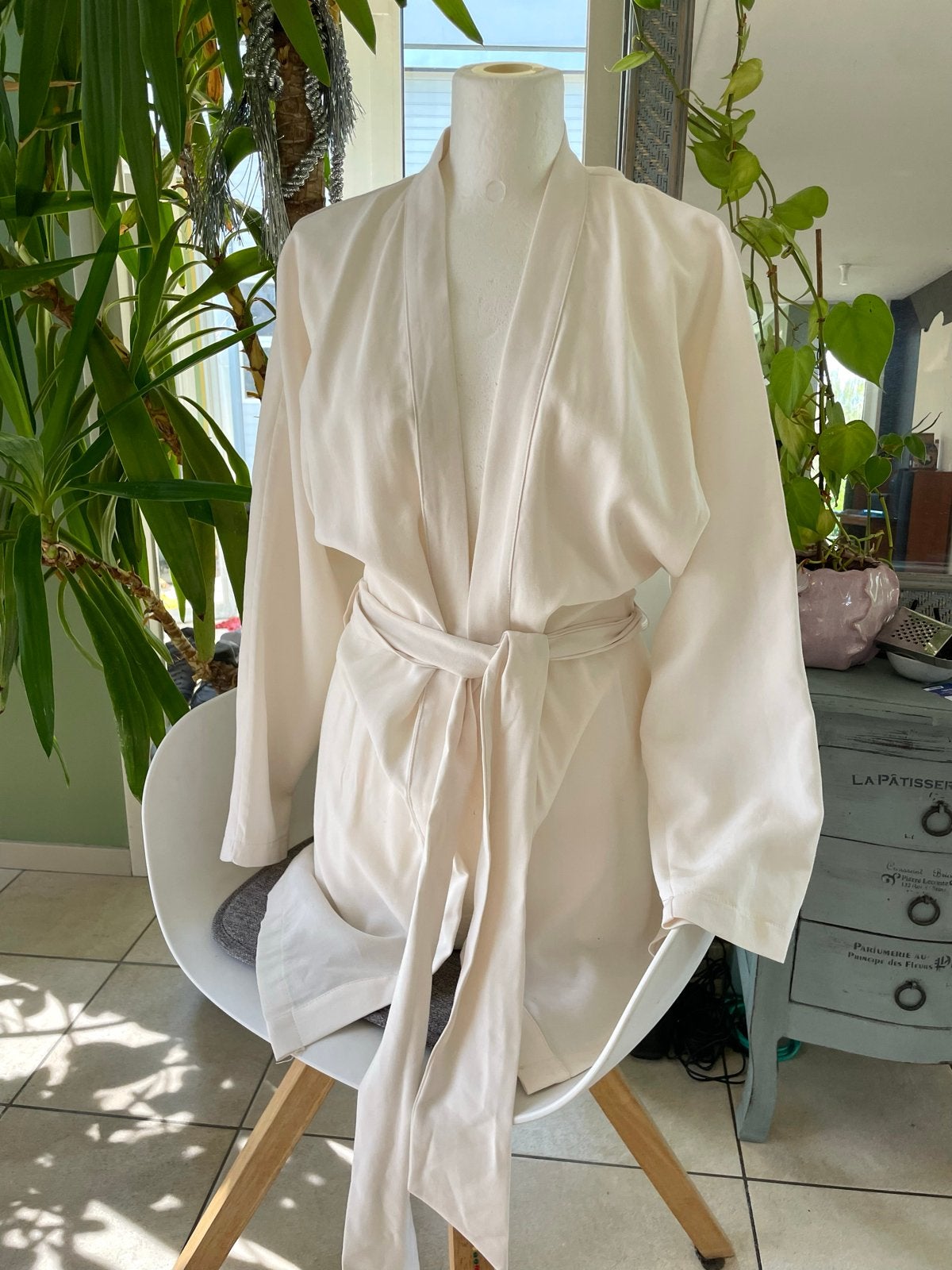 Le Streghe kimono stijl jasje/vest, Beige, Nieuw, Ophalen of Verzenden, Maat 36 (S)