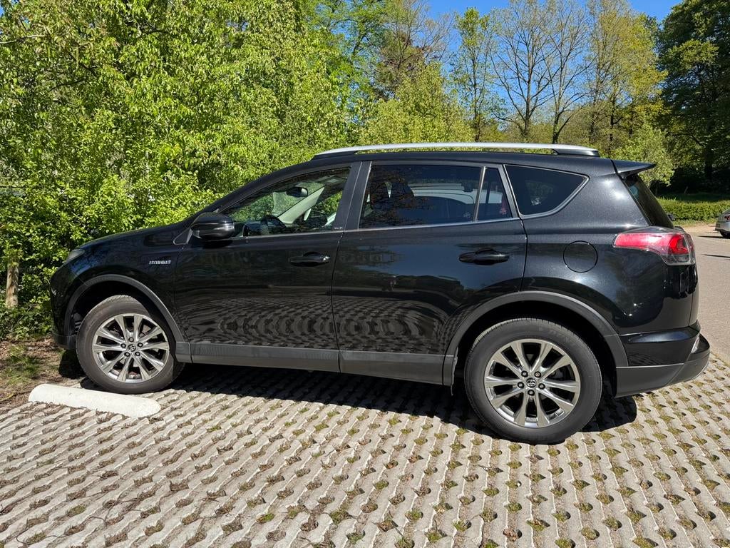 Toyota Rav4 2.5HYBRID 145KW 2WD CVT 2016 2017 Zwart, Auto's, Toyota, Euro 5, Stof, Zwart, Zwart