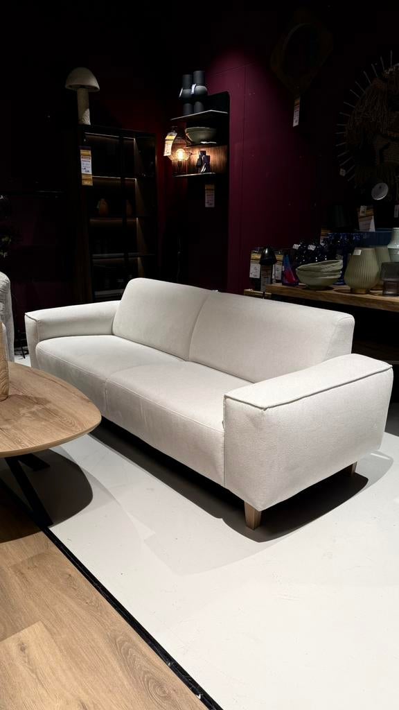 Showroom Yentel 3 zits, Ophalen, 125 cm of meer, Zo goed als nieuw, Stof