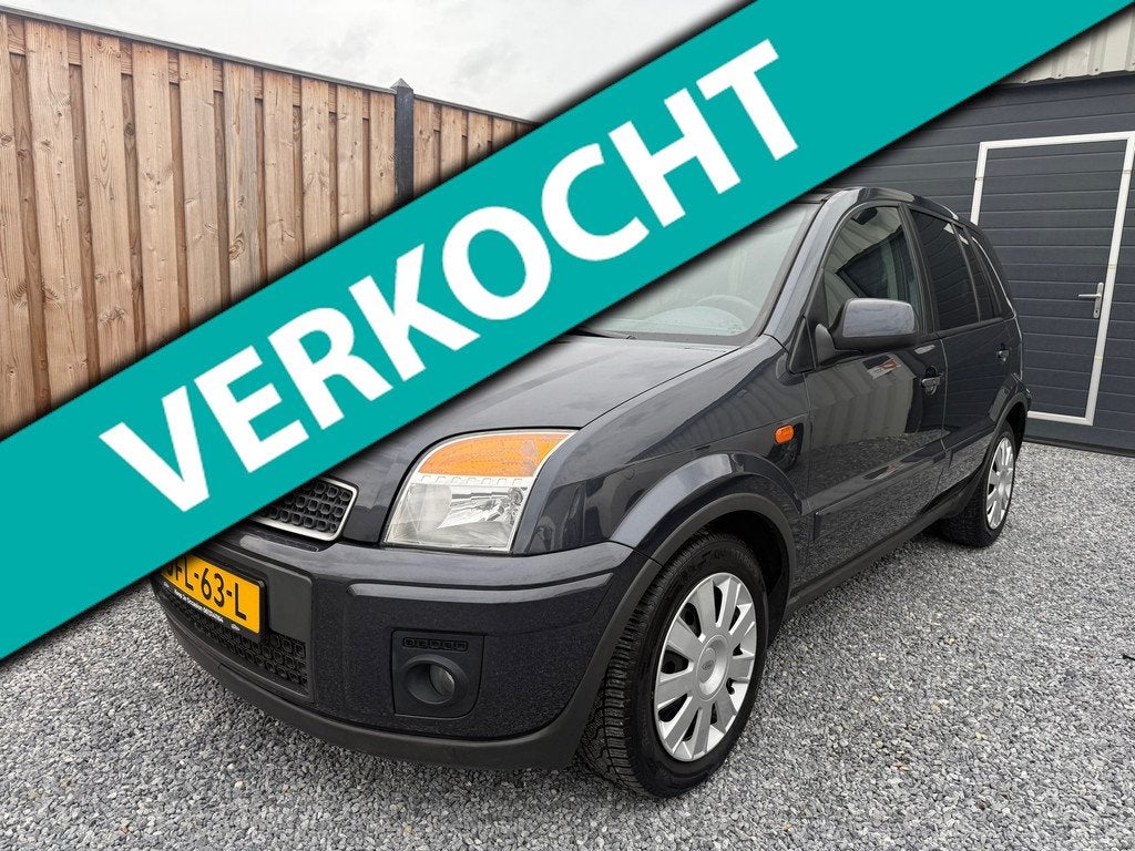 Ford FUSION 1.6-16V Futura Automaat | PDC | Elek. Ramen |APK, Auto's, Ford, Gebruikt, 1064 kg, Zwart, Bedrijf