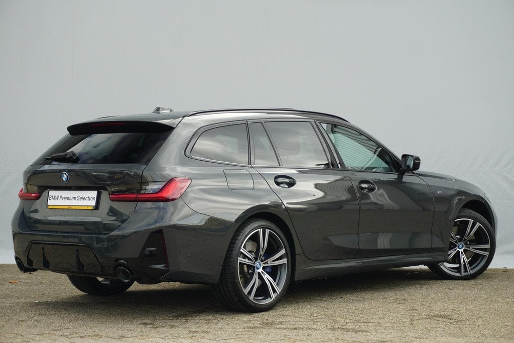BMW 3 Serie Touring 320e M Sportpakket Pro 19'' / Panoramada, Auto's, BMW, Gebruikt, 4 cilinders, 120 €/maand, 3-Serie