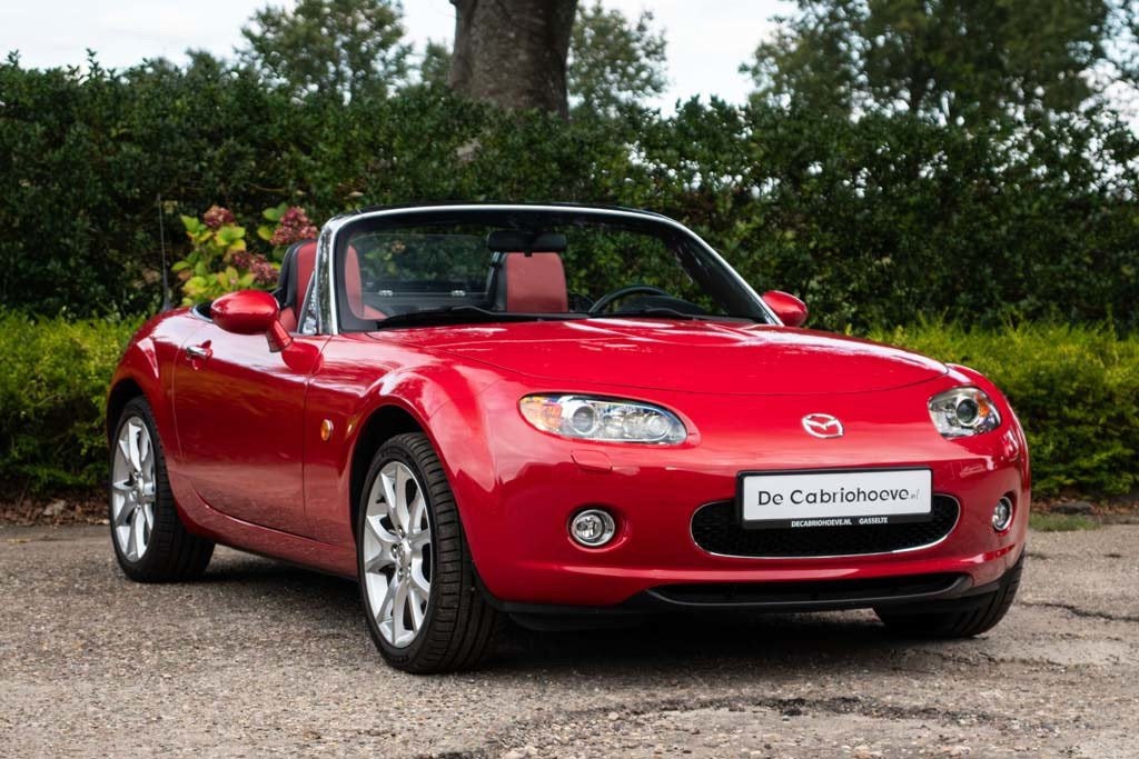 Mazda MX-5 NC 2.0l Velocity Red Mica, Auto's, Achterwielaandrijving, Gebruikt, 4 cilinders, Cabriolet