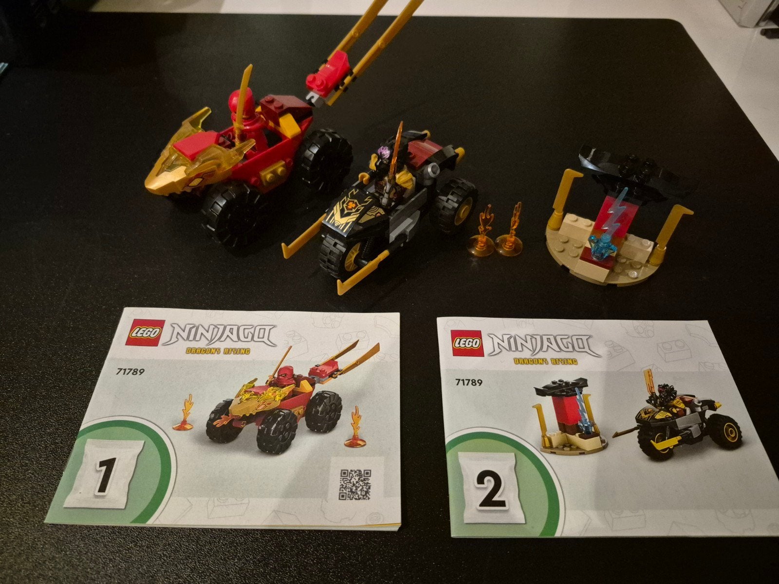 LEGO Ninjago 71789 Kai & Ras's Wagen- en Motorrace, Lego, Ophalen of Verzenden, Zo goed als nieuw, Compleet