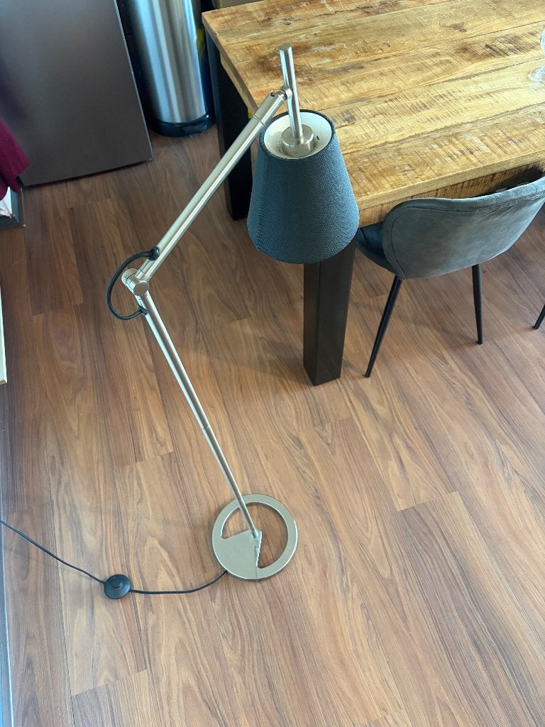 IKEA Nyfors staande vloerlamp verstelbaar, Ophalen, 100 tot 150 cm, Textiel, IKEA