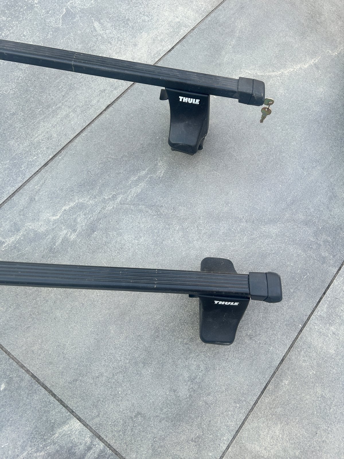 Thule Dagdragers Audi A4 (B6/B7) Sedan - Kit 1212, Ophalen of Verzenden, Gebruikt