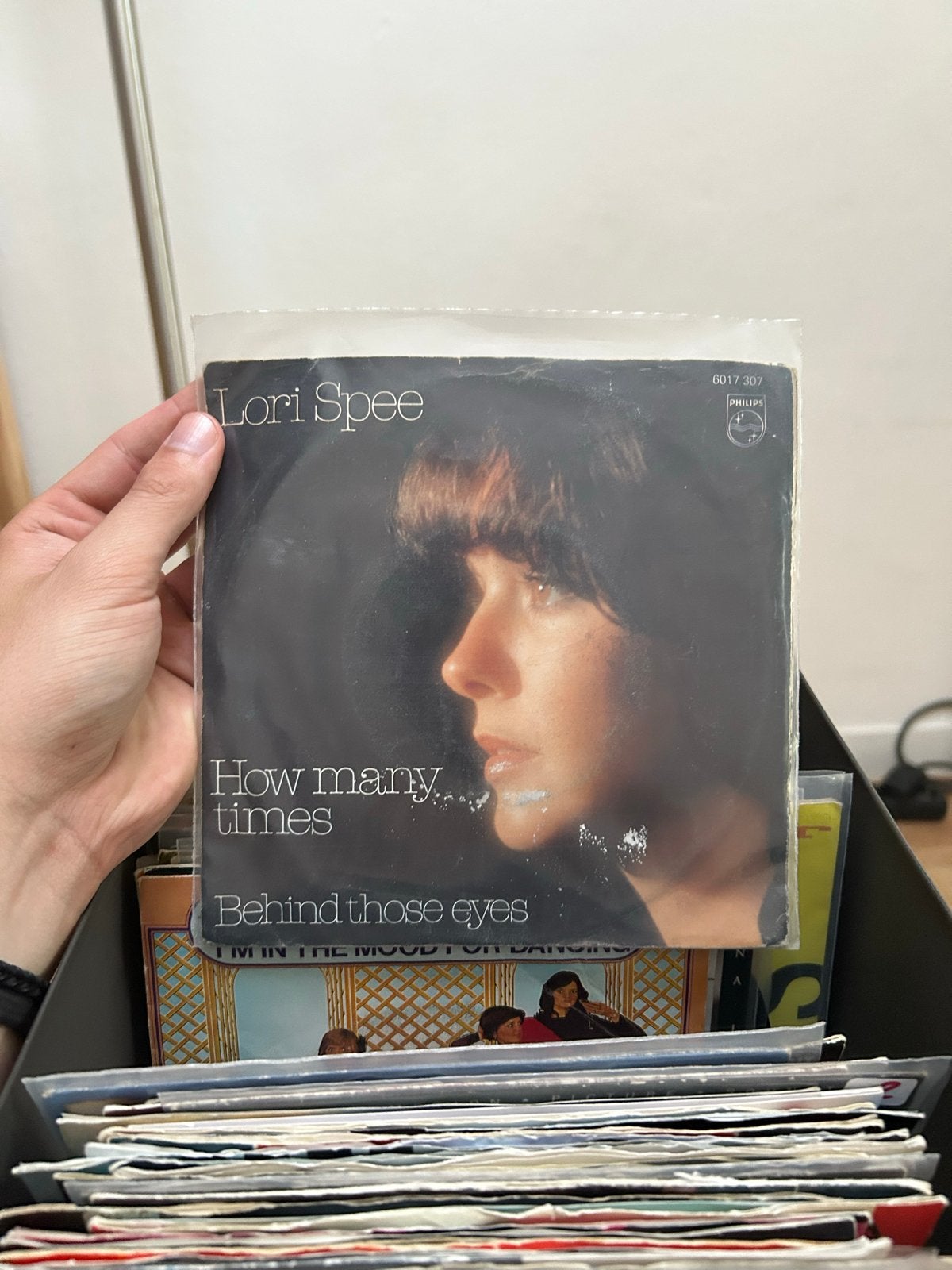 Lori Spee - How Many Times / Behind Those Eyes - 7 inch viny, Ophalen, Gebruikt, 7 inch, EP