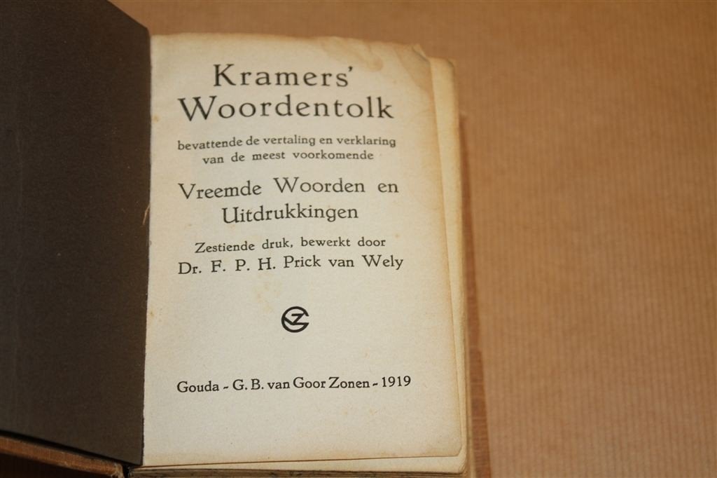 Kramers\' Woordentolk. Antieke uitgave 1919., Boeken, Ophalen of Verzenden, Gelezen, Van Dale