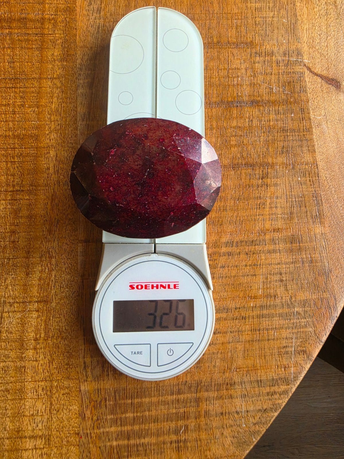 Grote gefacetteerde robijn edelsteen - 326 gram, Ophalen of Verzenden, Zo goed als nieuw