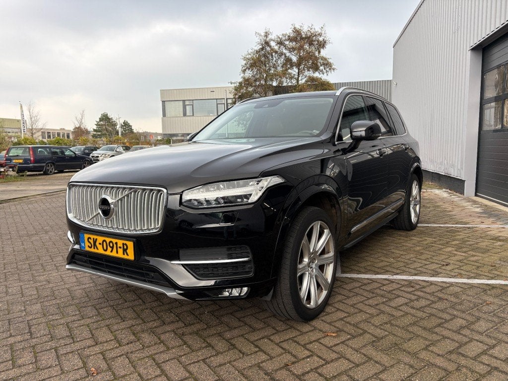 Volvo XC90 2.0 T5 AWD Inscription 7-zits I Polestar I Trekha, Auto's, Gebruikt, Euro 6, 4 cilinders, 7 stoelen