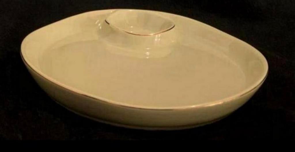 RIVERDALE tapas schaal olijf groen 23 cm groot, Porselein of Keramiek, Schaal, Rond, Ophalen of Verzenden
