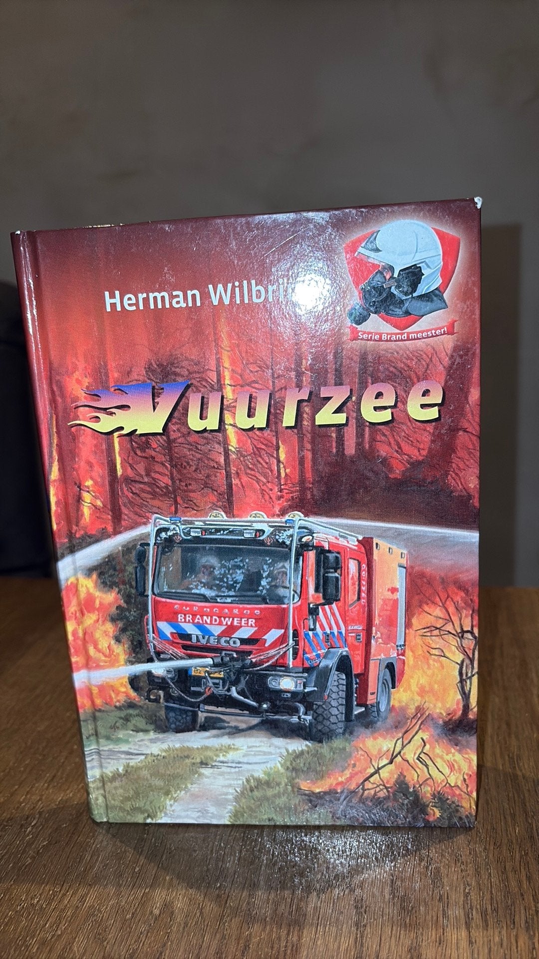 KR-7 Herman Wilbrink - Vuurzee, Ophalen of Verzenden, Gelezen, Herman Wilbrink