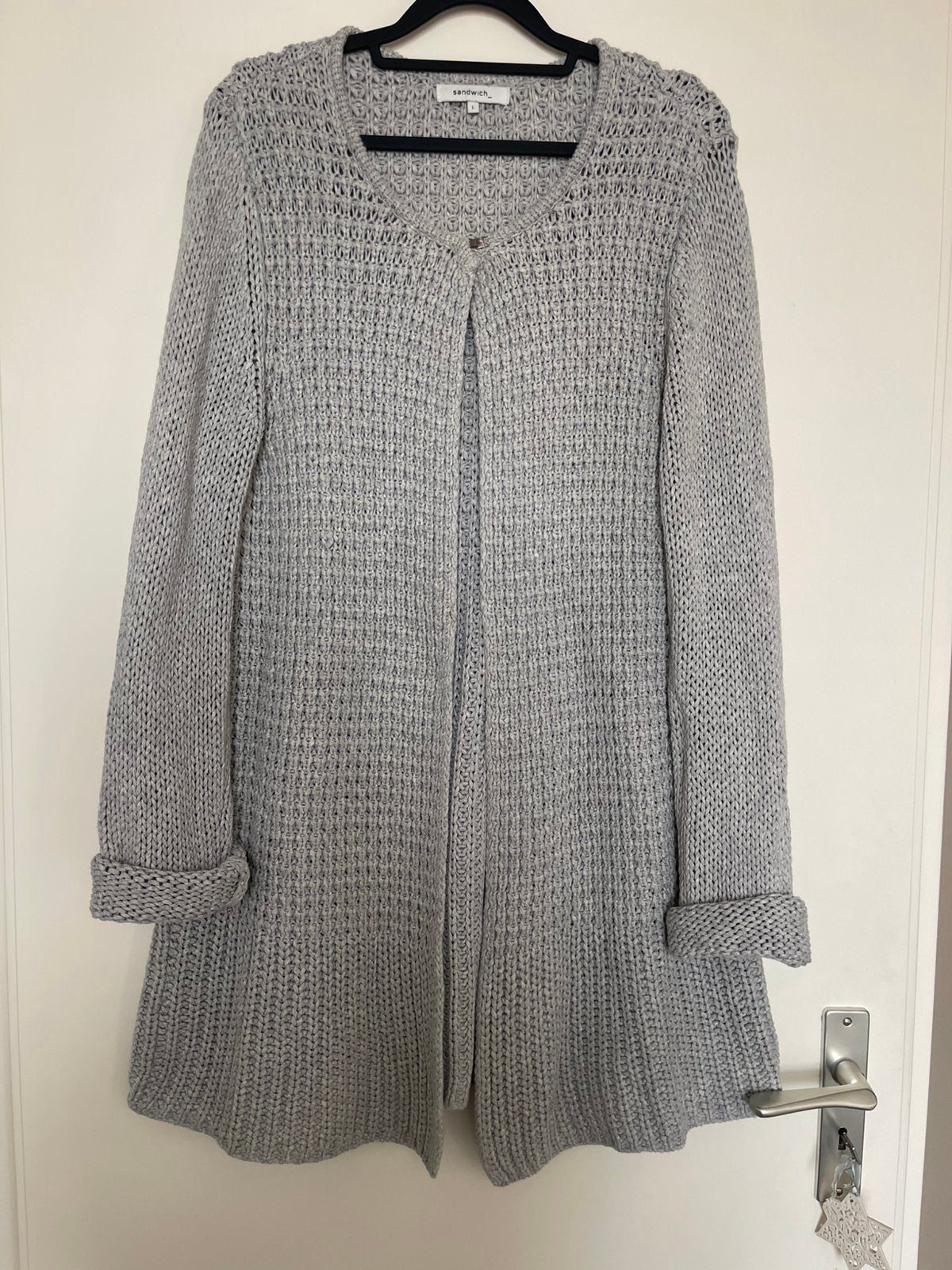 Sandwich muisgrijs lang gebreid vest maat L, Kleding | Dames, Ophalen of Verzenden, Zo goed als nieuw, Maat 42/44 (L), Grijs