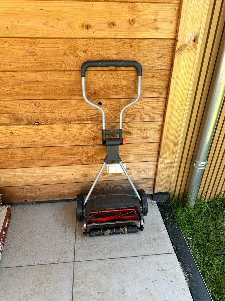 Gardena 400 C Handgrasmaaier - Zo goed als nieuw, Tuin en Terras, Grasmaaiers, Ophalen, Handgrasmaaier, Zo goed als nieuw, 40 t/m 49 cm