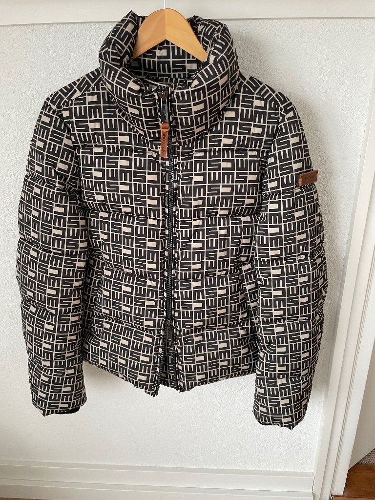 Dames winterjas, Maat 38/40 (M), Zwart, Nieuw, Ophalen of Verzenden