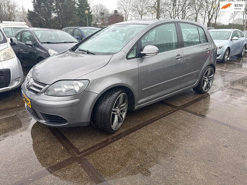 Volkswagen Golf Plus 2.0 FSI Sportline Business Inruil mogel, 730 kg, Gebruikt, 4 cilinders, Navigatiesysteem