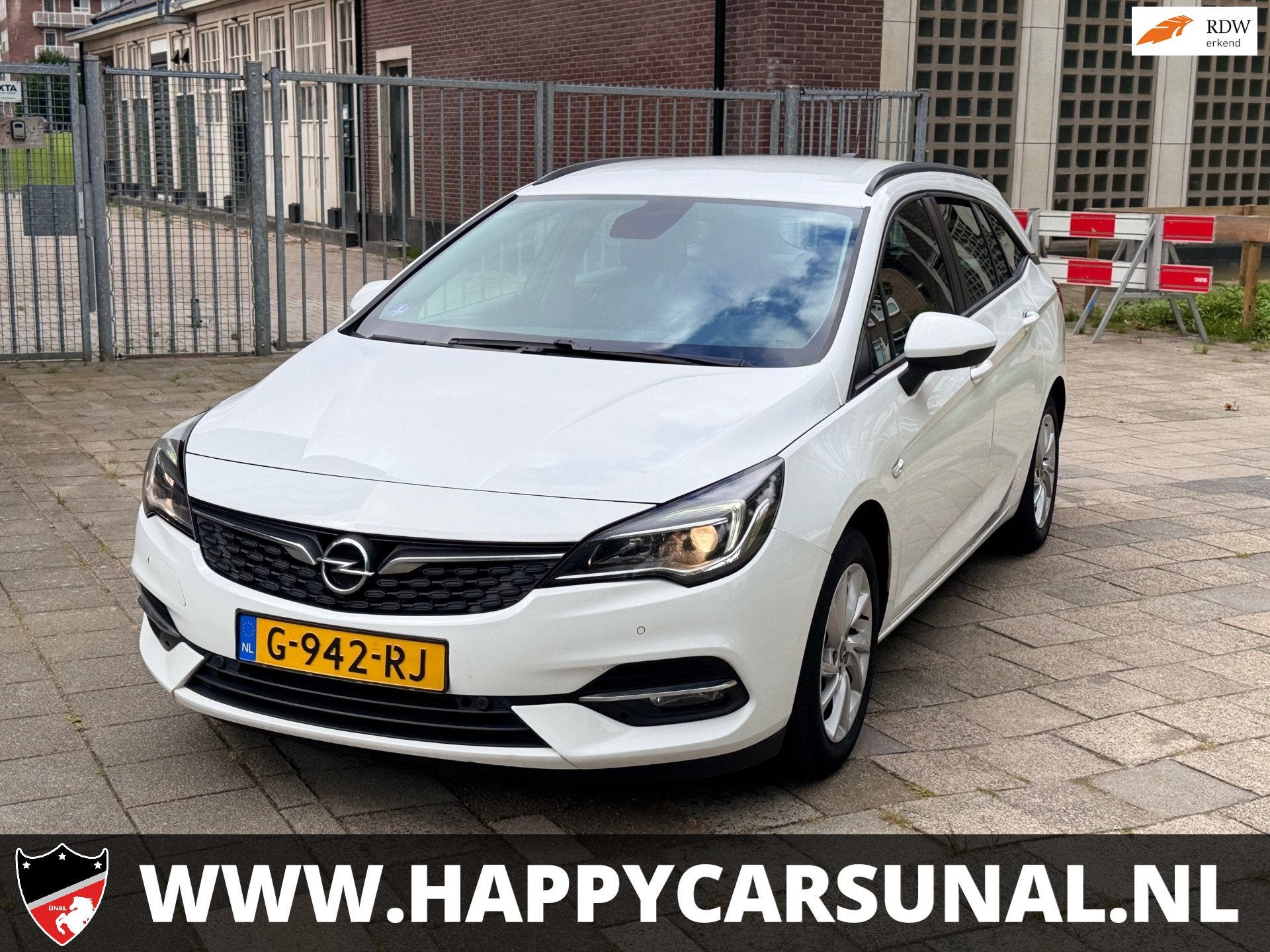Opel Astra Sports Tourer 1.2 Edition, AIRCO, NAVI, CAMERA, N, Voorwielaandrijving, Dealer onderhouden, Stof, Gebruikt