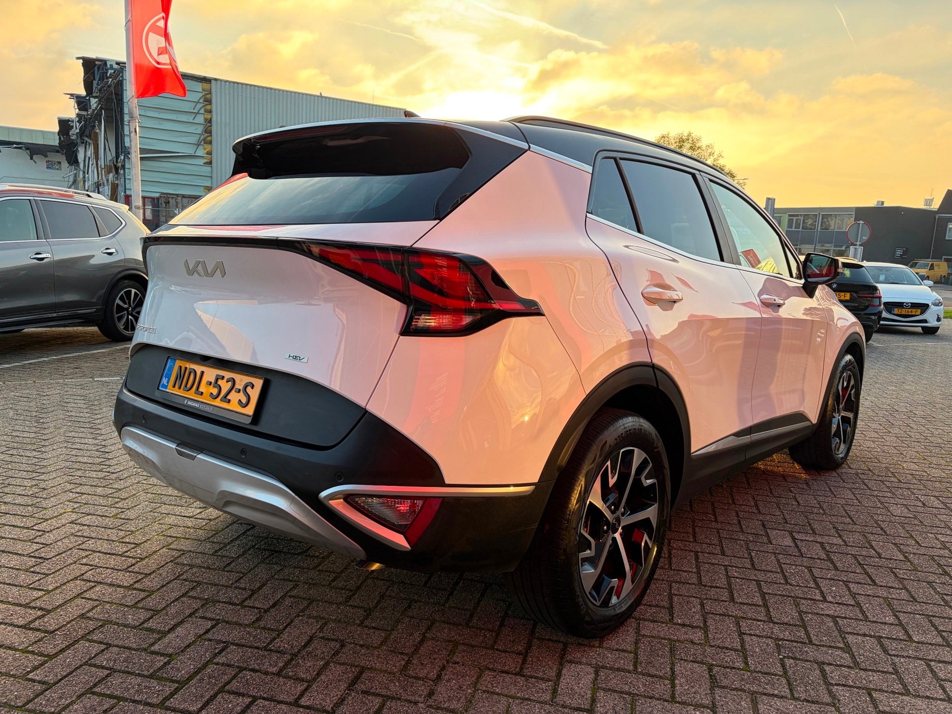 Kia SPORTAGE 1.6 T-GDi Hybrid DynamicLine, Auto's, Stof, Gebruikt, 4 cilinders, 1650 kg