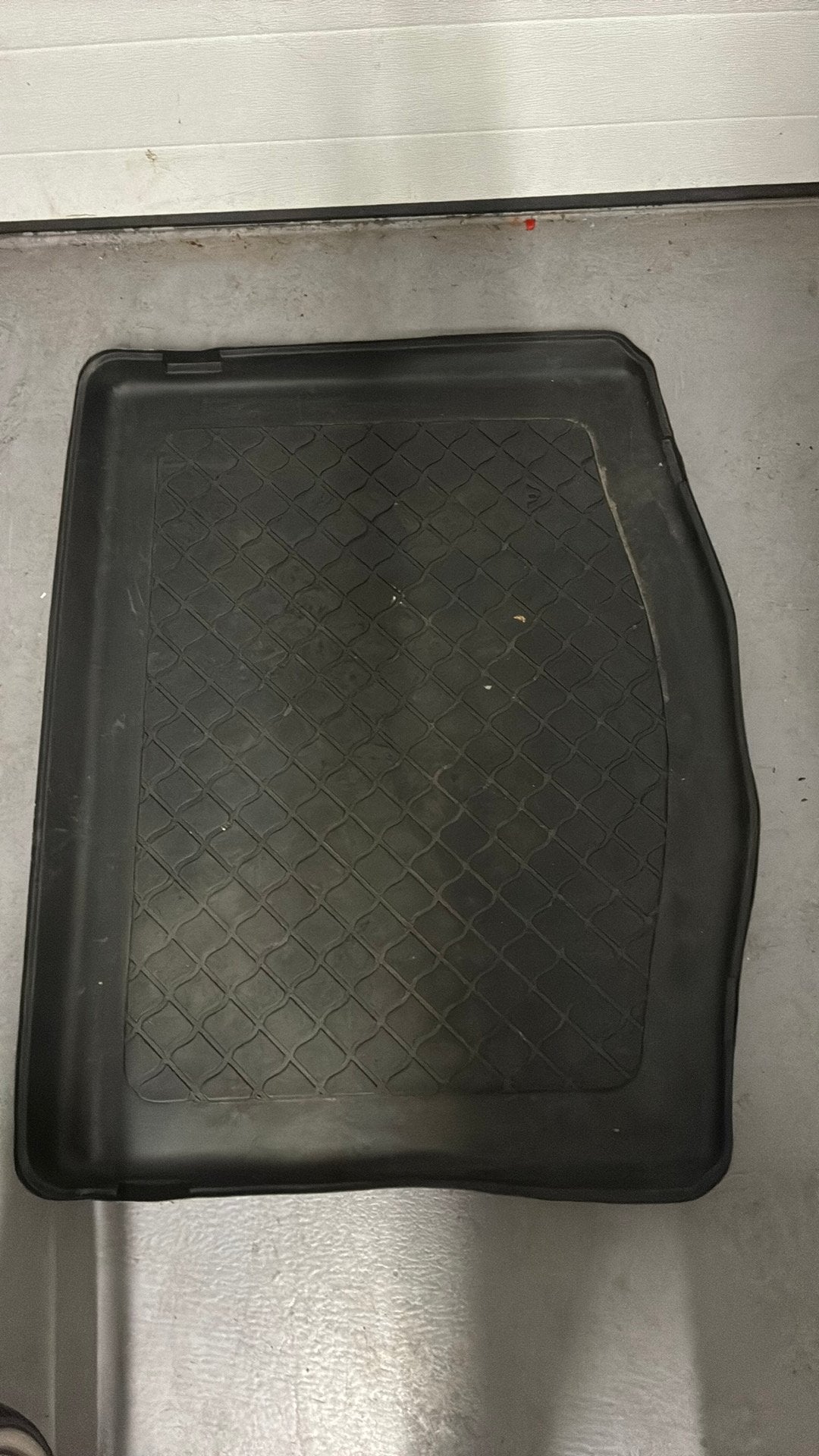Rubberen Kofferbakmat op Maat – Ford Mustang Mach-E, Ophalen, Gebruikt