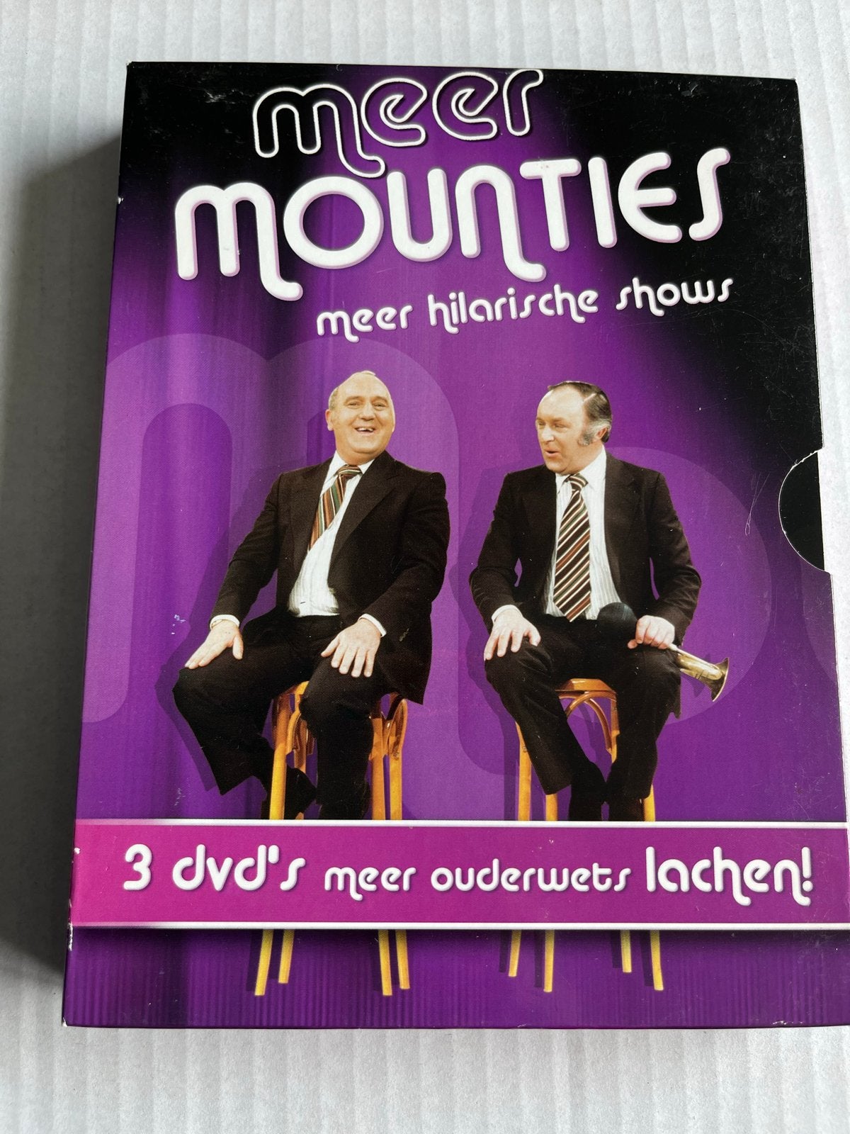 Meer Mounties - Meer Hilarische Shows (3 DVD's), Cd's en Dvd's, Dvd's | Cabaret en Sketches, Stand-up of Theatershow, Gebruikt