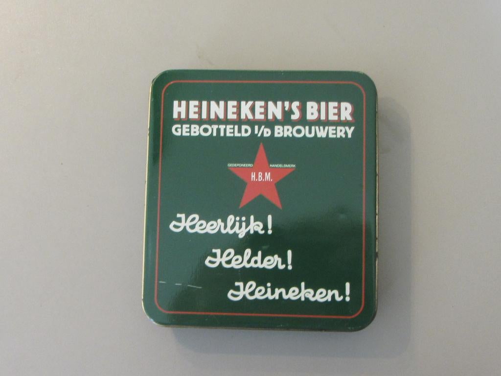 Bierviltjes in blikje Heineken, 8 stuks, Ophalen of Verzenden, Zo goed als nieuw, Viltje(s), Heineken