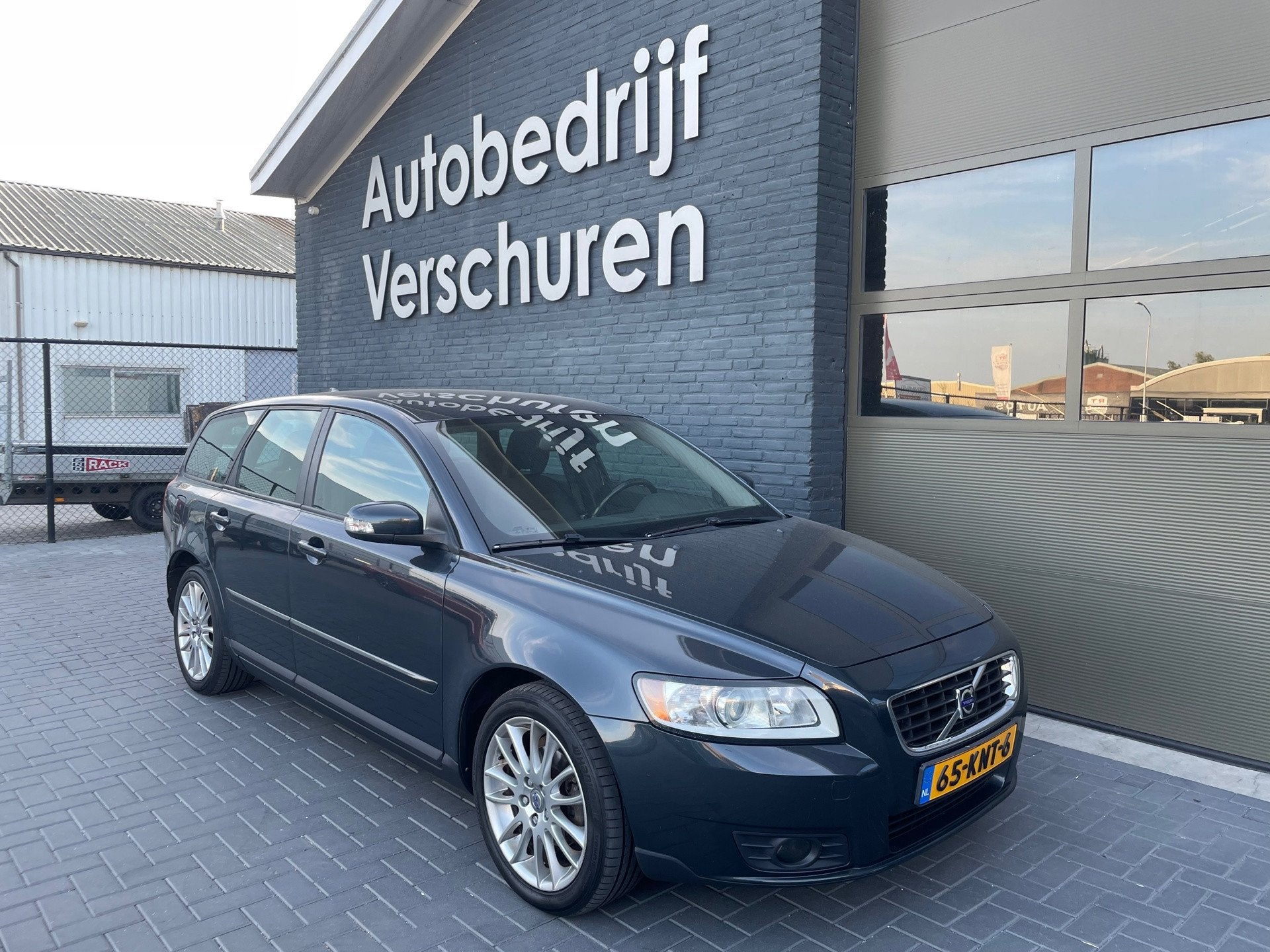 Volvo V50 1.8 Sport trekhaak navi cruise control, Auto's, Voorwielaandrijving, Gebruikt, Zwart, 4 cilinders