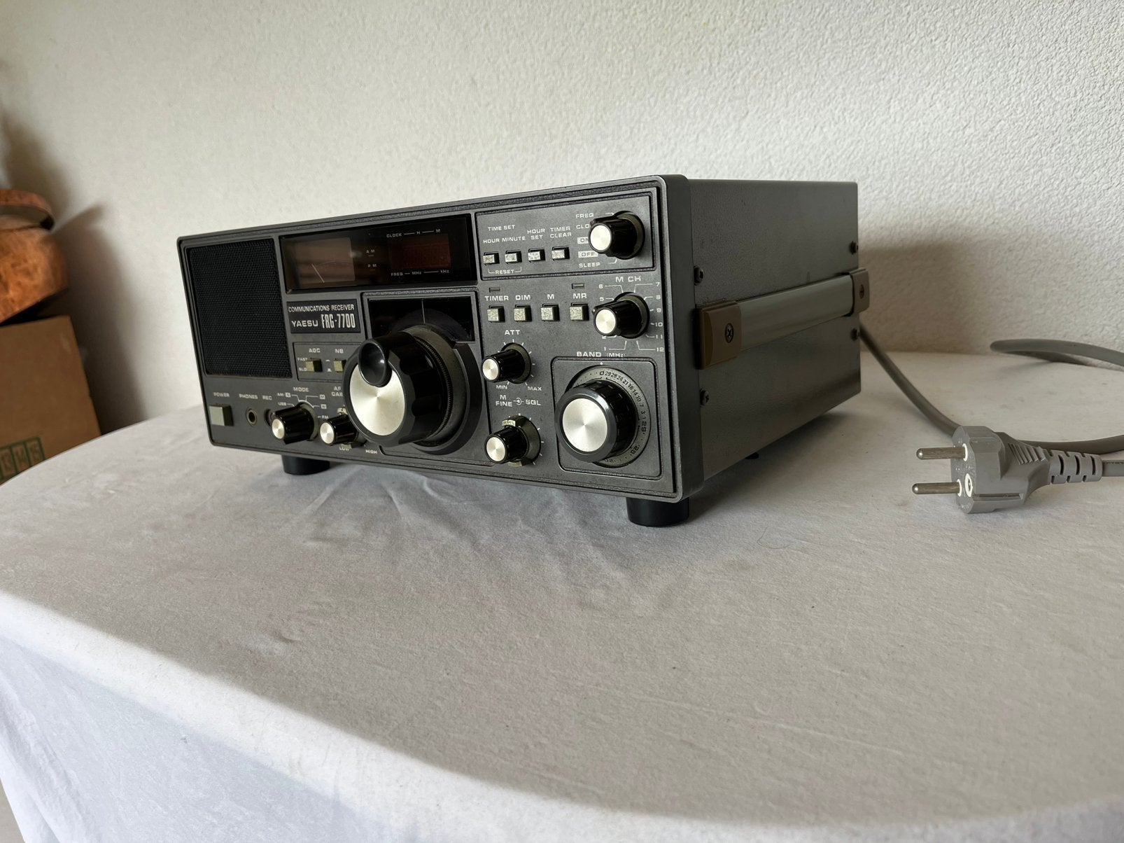 Yaesu FRG-7700 Communications Receiver Radio Ontvanger Frog, Ophalen of Verzenden, Gebruikt, Zender en Ontvanger