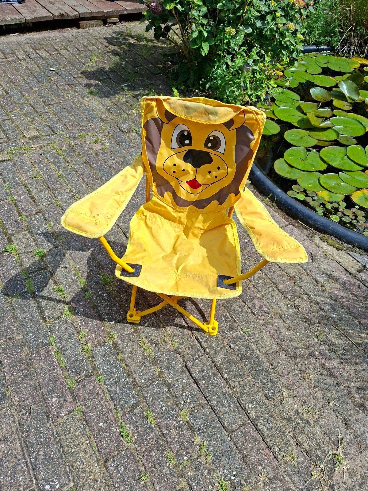 Kinderstoel Leeuw Geel - Opvouwbaar Campingstoeltje, Ophalen, Gebruikt, Campingstoel
