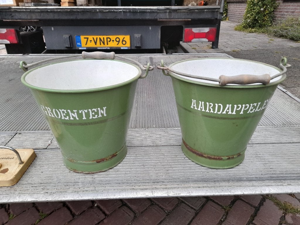 Vintage emaille emmers en handdoekenrek, Ophalen