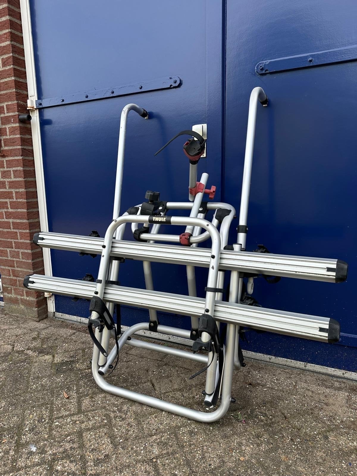 Thule Lift V16 fietsendrager voor 2 fietsen., Auto diversen, Gebruikt, 2 fietsen, Elektrische fiets, Achterklepdrager