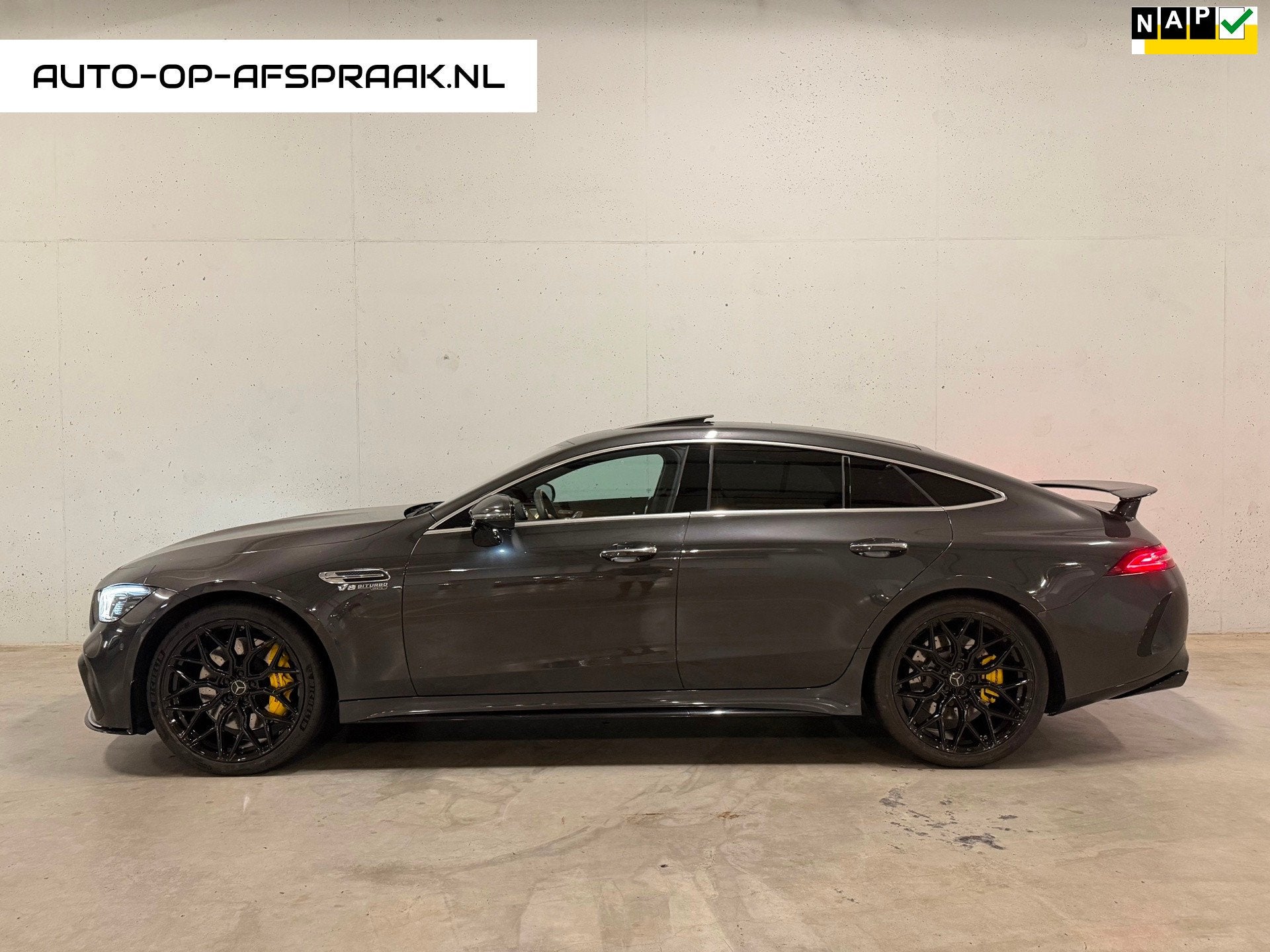 Mercedes-Benz AMG GT 4-Door Coupe AMG 63 S 4MATIC Burmester, Auto's, Automaat, Dealer onderhouden, Gebruikt, 4 stoelen