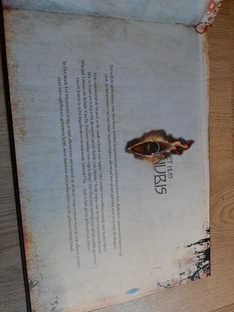 Het huis Anubis het boek vol mysteries, Ophalen of Verzenden
