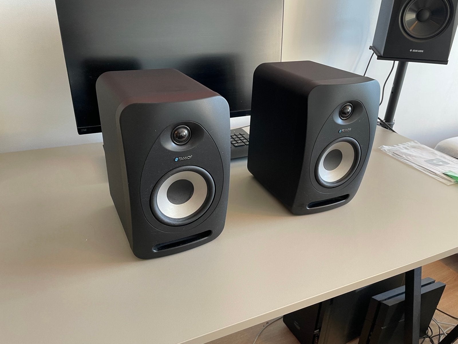 Tannoy Reveal 502 Studiomonitoren (set van 2), Audio, Tv en Foto, Luidsprekers, Studiomonitor, Zo goed als nieuw, AUX-ingang, Ophalen