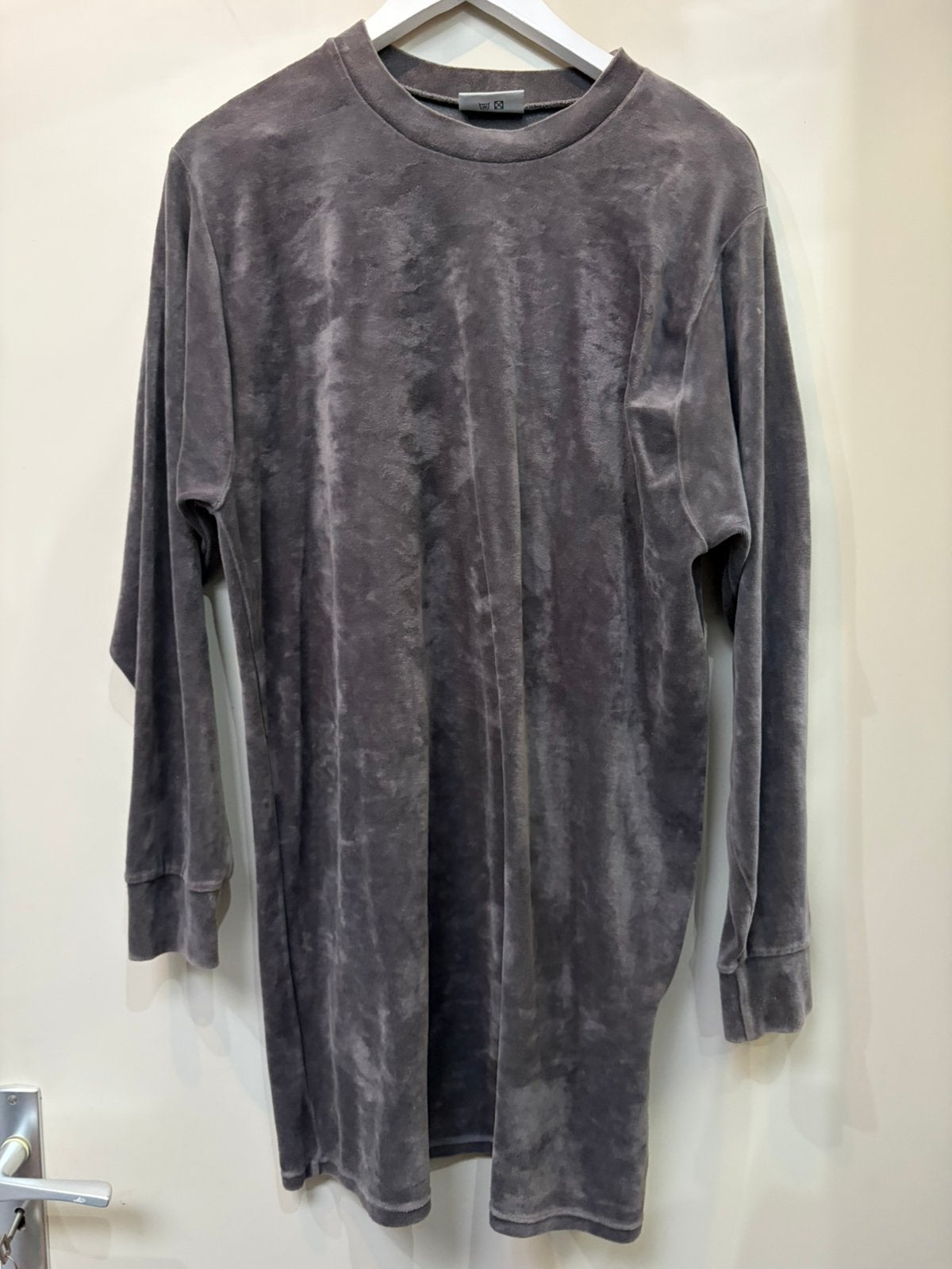 Lod lotte oudshoorn design trui sweater velvet velours grijs, Ophalen of Verzenden, Zo goed als nieuw, Grijs