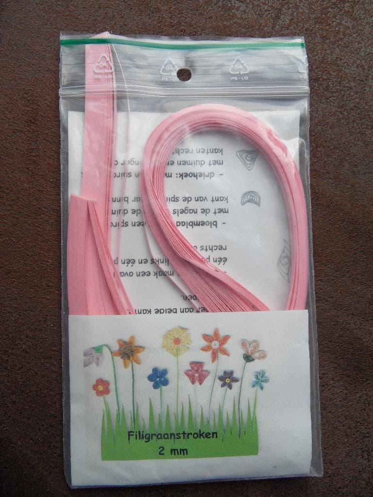 Quilling paper – papierfiligraanstroken 2mm roze, Hobby en Vrije tijd, Knutselen, Roze, Nieuw, Ophalen of Verzenden, Papier of Karton