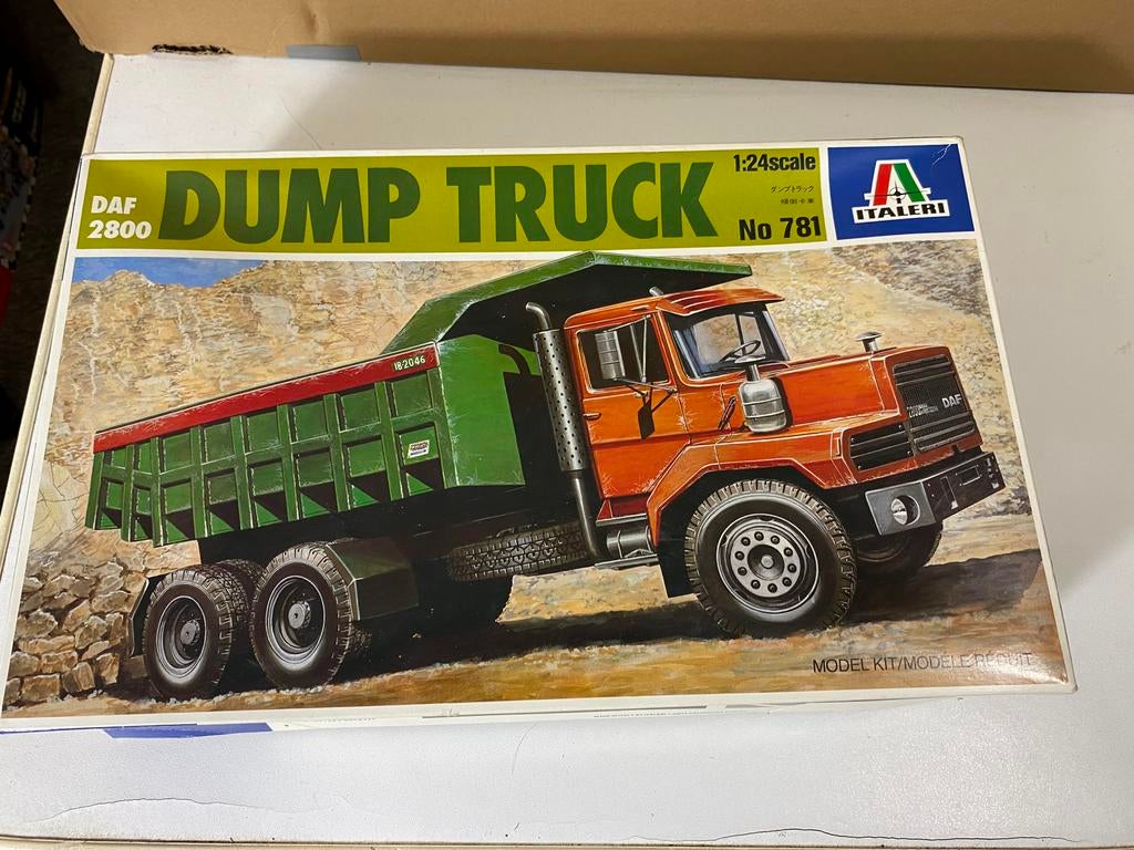 DAF 2800 dump truck-no781-(zie de omschrijving), Gebruikt, Italeri, Groter dan 1:32, Ophalen of Verzenden
