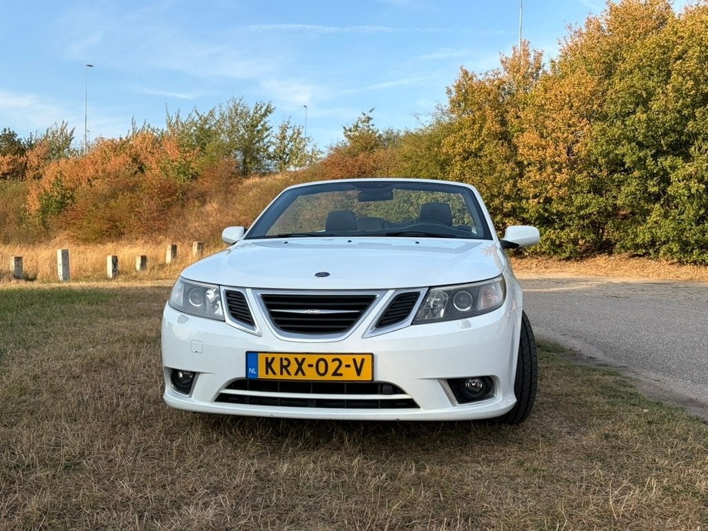 Saab 9-3 Cabrio 2.0t Vector BioPower 2008 Polar White, Auto's, Voorwielaandrijving, Zwart, 4 cilinders, 4 stoelen