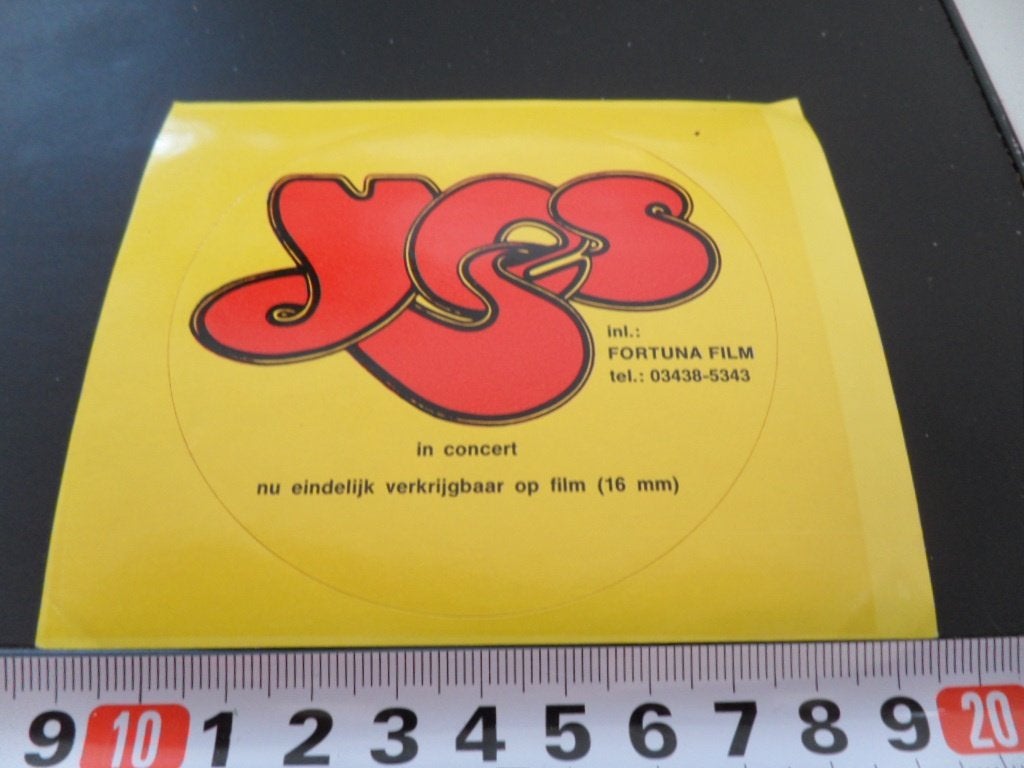 sticker YES in concert nu eindelijk verkrijgbaar film 16mm, Ophalen of Verzenden, Zo goed als nieuw
