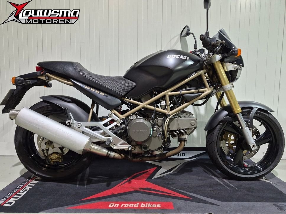 DUCATI M 600 (bj 1999) 39383Km, DUCATI, 2 cilinders, Bedrijf, Meer dan 35 kW