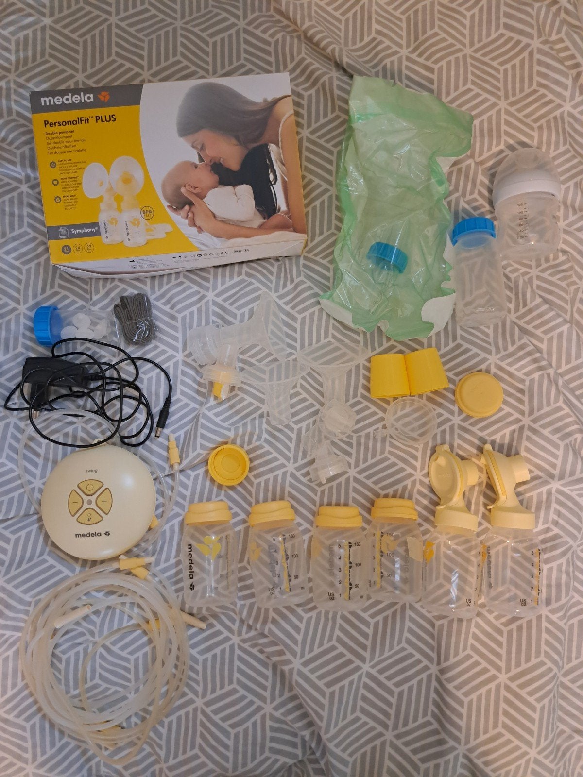 Zeer complete Medela kolfset., Ophalen, Inclusief flessen, Borstkolf, Medela