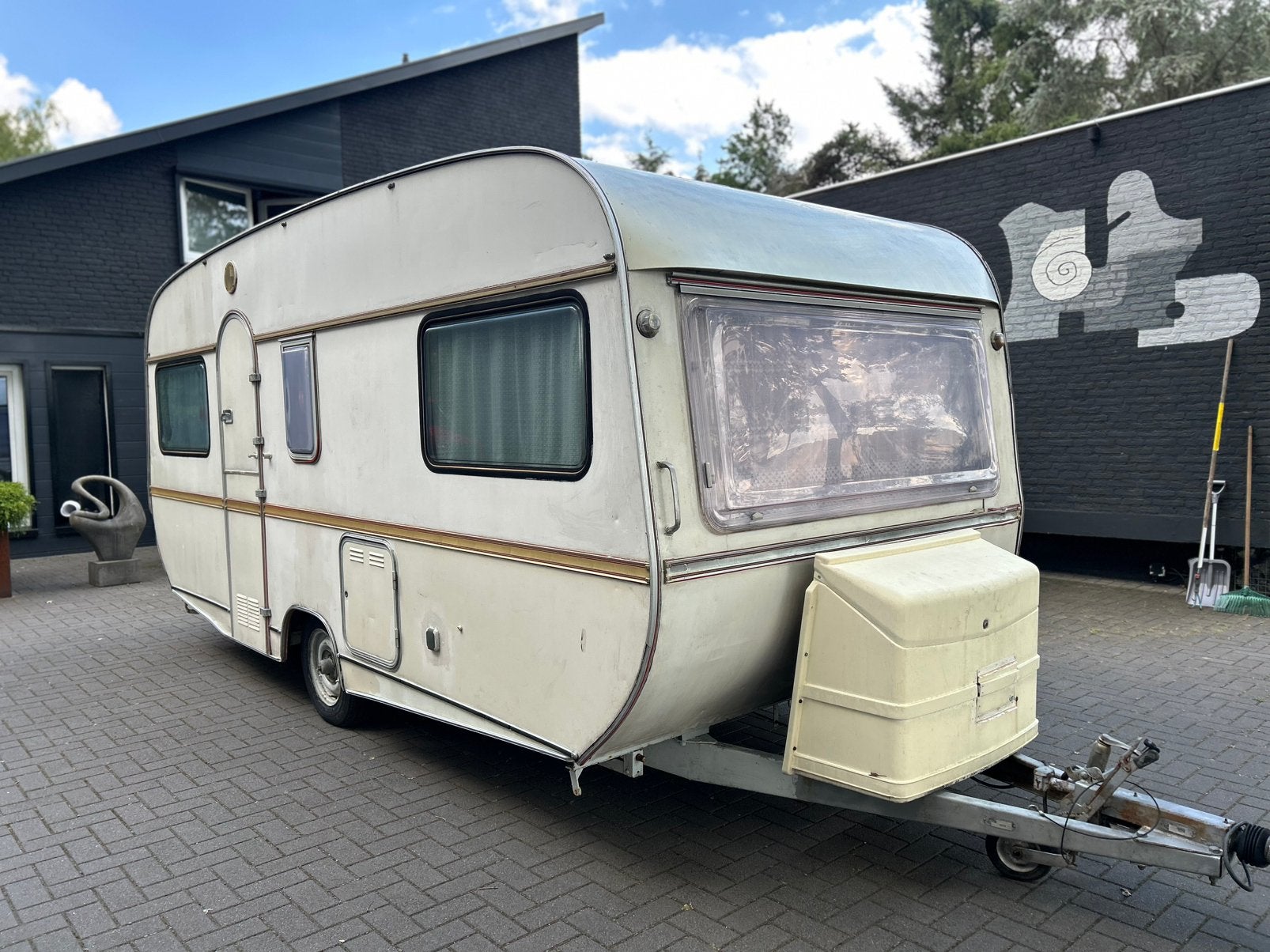 Retro tabbert / festival / nette caravan, Rondzit, Tabbert, Bedrijf, Kachel