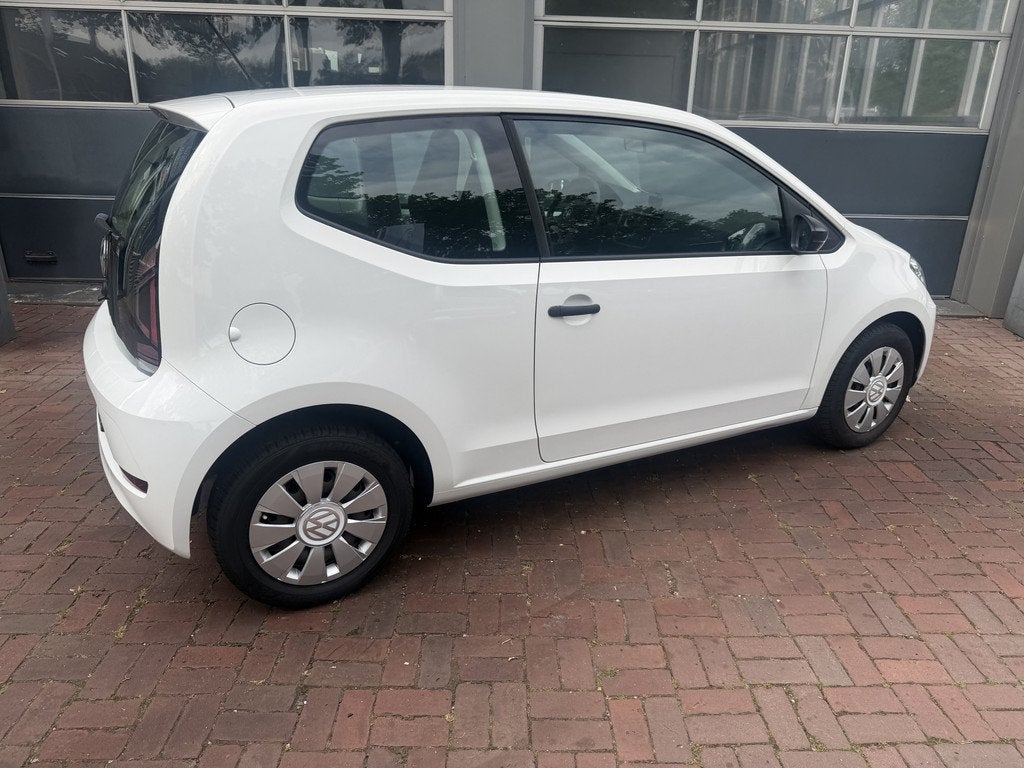 Volkswagen up! 1.0 BMT take up! | Airco | 05-2017 65.477 KM, Auto's, Volkswagen, Voorwielaandrijving, Start-stop-systeem, Gebruikt