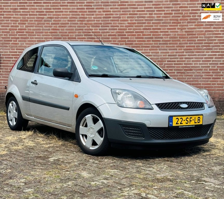 Ford Fiesta 1.3-8V Champion, Auto's, 1299 cc, Stof, Zwart, 4 cilinders