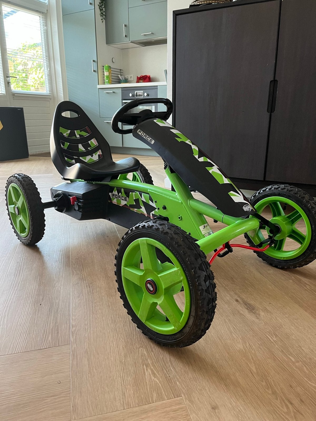 BERG RALLY FORCE SKELTER - TOPKWALITEIT IN ZEER GOEDE STAAT, Kinderen en Baby's, Speelgoed | Buiten | Skelters, Ophalen, Zo goed als nieuw